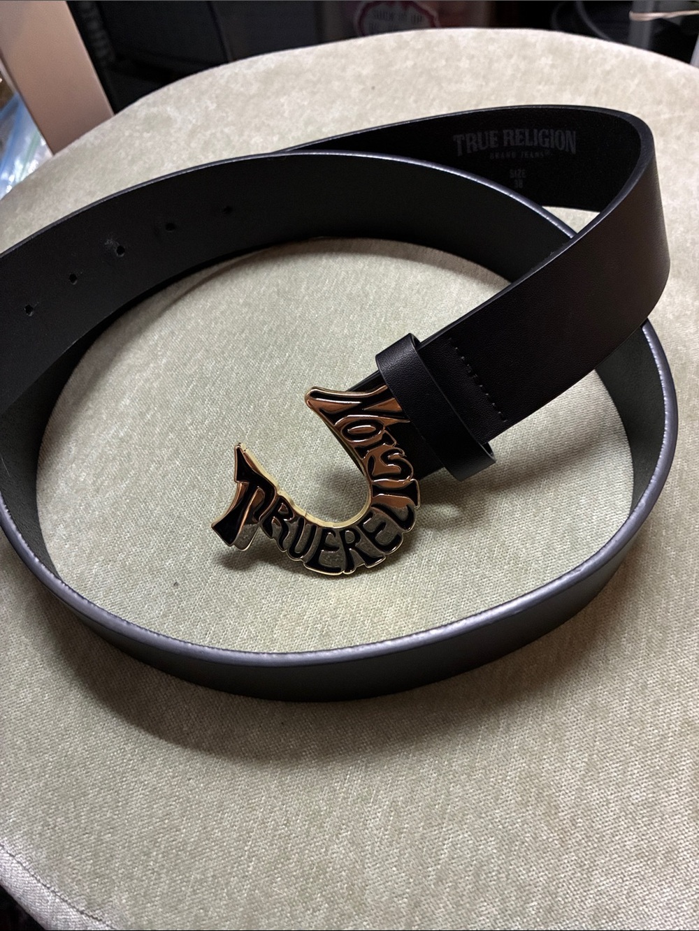 True Religion Black Leather Belt with Gold Signature Horseshoe Buckle Size 38